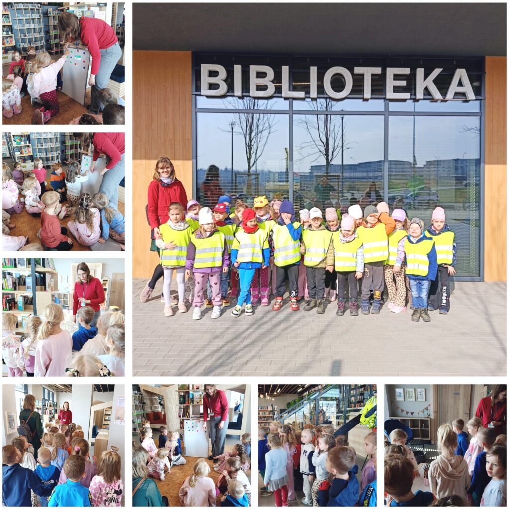 Grupa miętowa pozuje do zdjęcia przed budynkiem biblioteki.
#DostepnoscCyfrowa